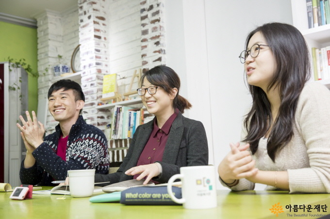 청년연구모임 4.2Lab (왼쪽부터) 엄호영, 이혜민, 김보람 연구원