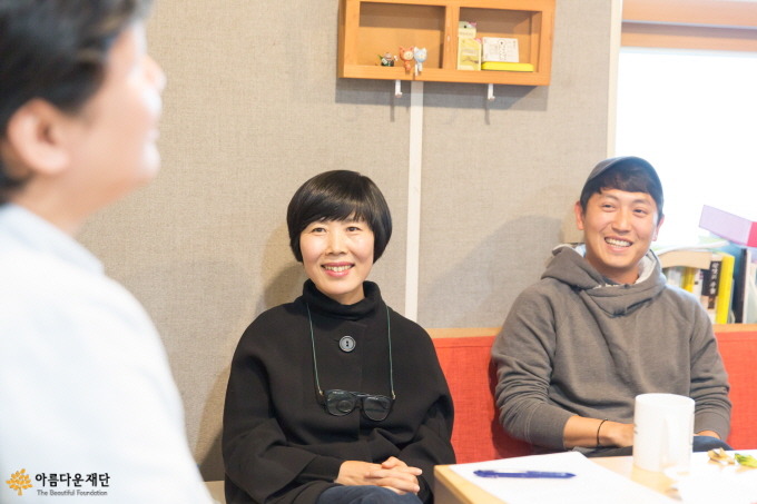 (왼쪽부터)공간민들레 김경옥대표, 배승태 길잡이교사